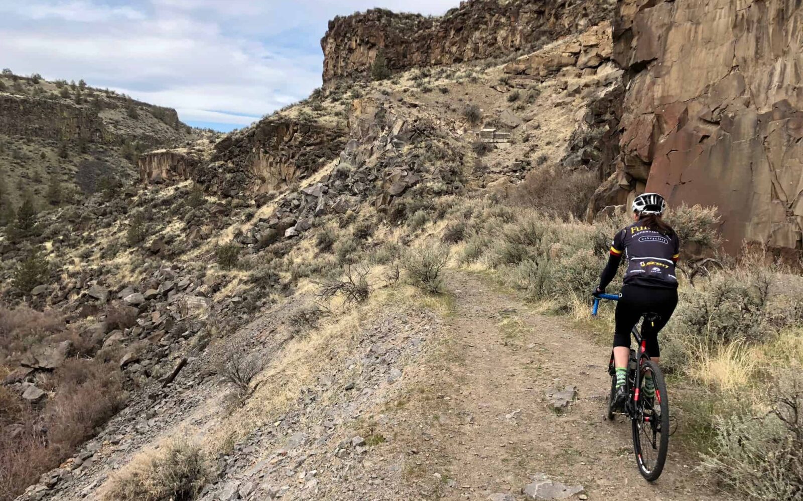 Over the Rainbow / Gravel Ride Guide by Dirty Freehub