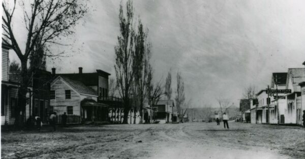 Historic picture of Paisley, Oregon.