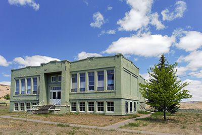 The old Antelope School. Image by Oregon State Archives, 2009 via https://sos.oregon.gov/archives/exhibits/ghost/Pages/agriculture-antelope.aspx